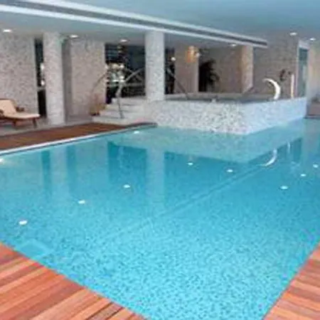 Melia Ria & Отель Авейру