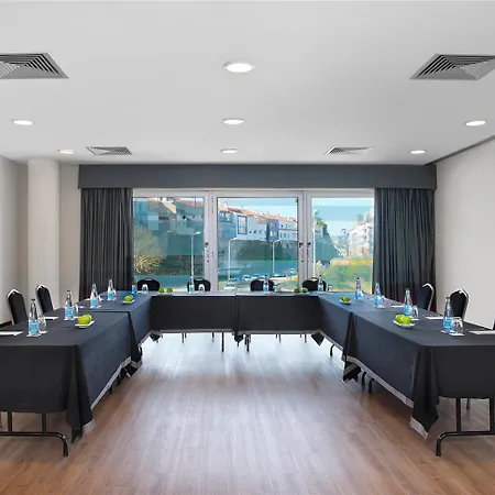 Meliá Ria 4*